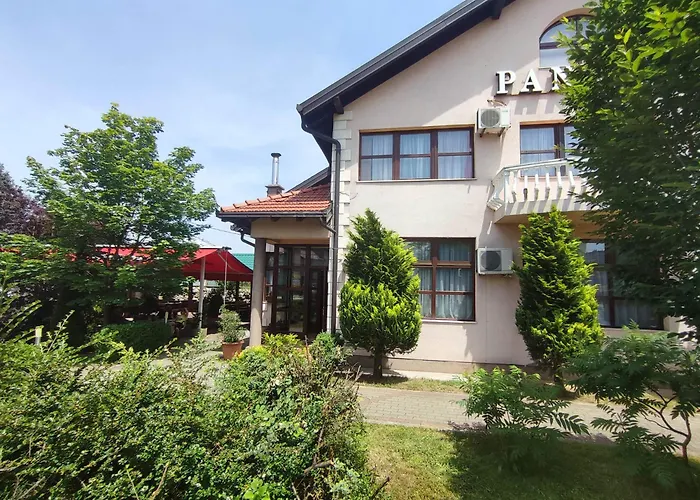 Pansion Kamin Lukavica