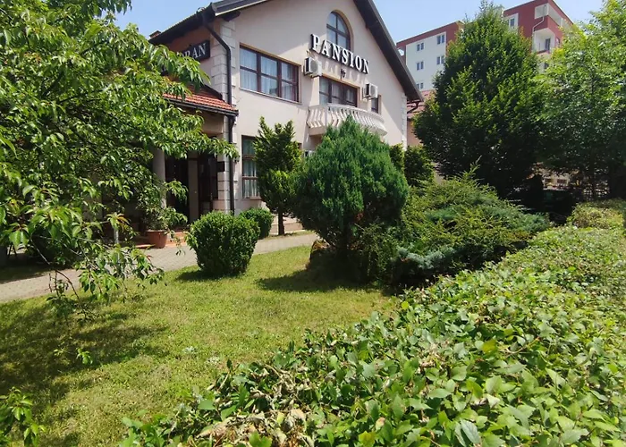 Pansion Kamin 2* Lukavica